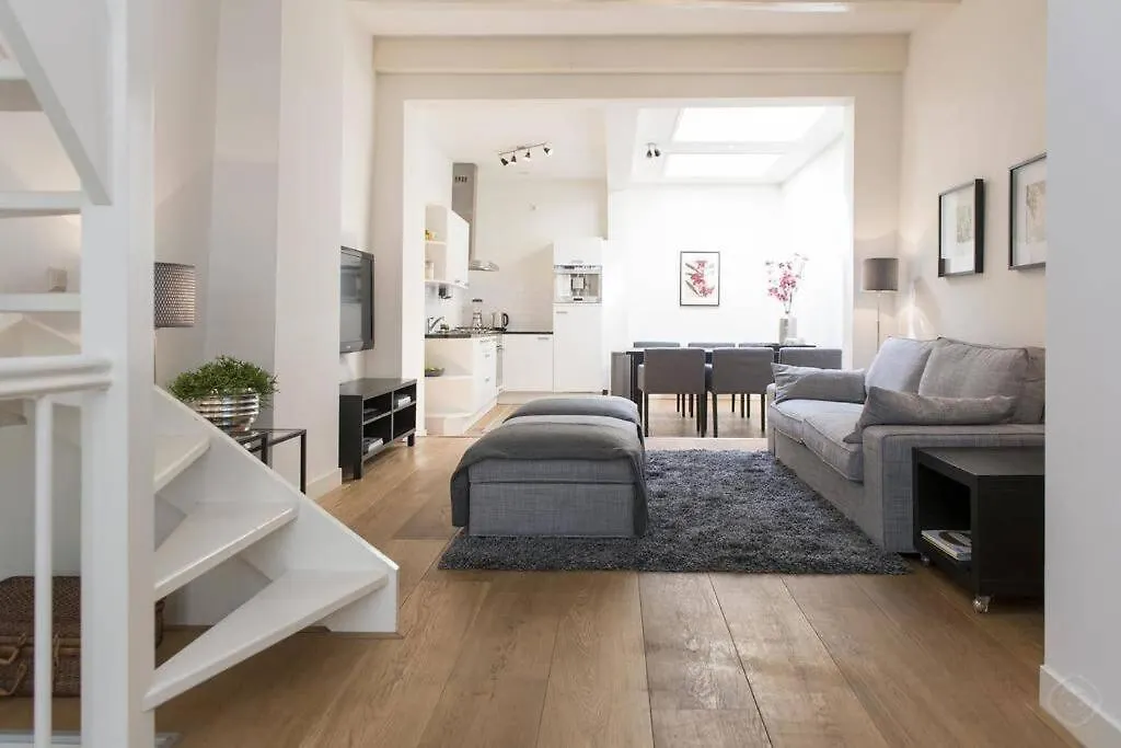 Stylish Canalhouse A Amsterdam